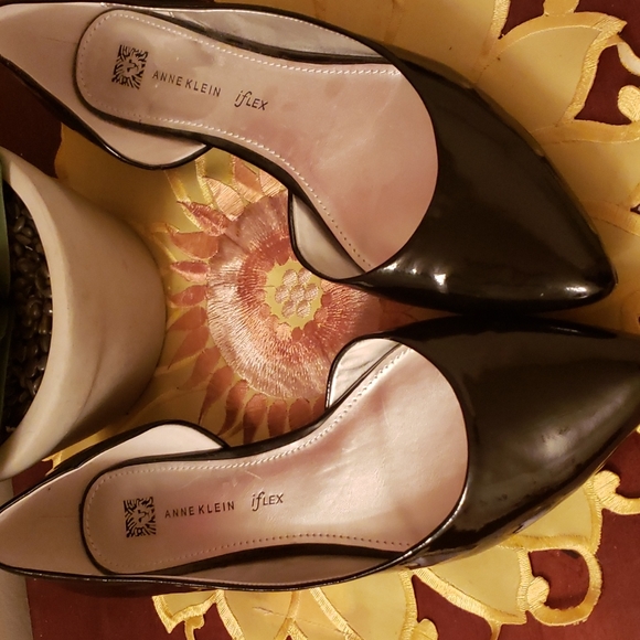 Anne Klein Shoes - Anne Klein Women's Patent leather Flats shoes